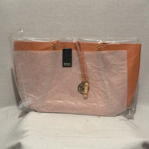 NWT Badgley Mischka Vegan Leather Decorative Chain Tote - Picture 2 of 4